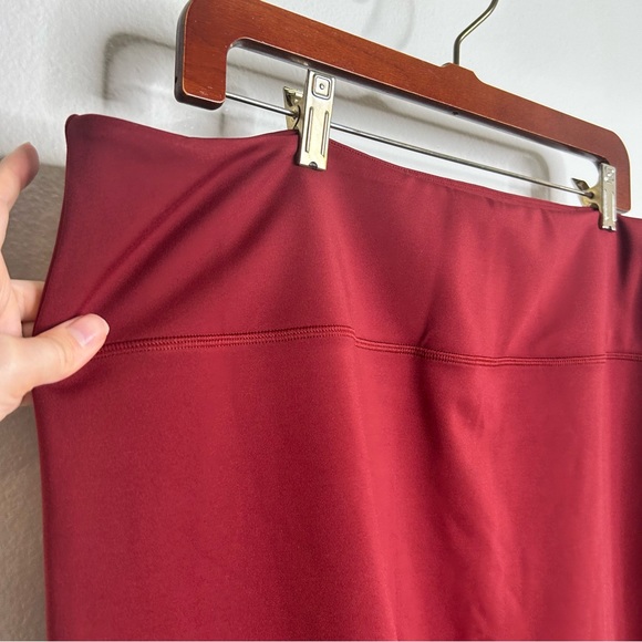 NWT Girlfriend Collective High Rise Maroon Stretch Legging 7/8 Length Size 6X - Picture 7 of 10